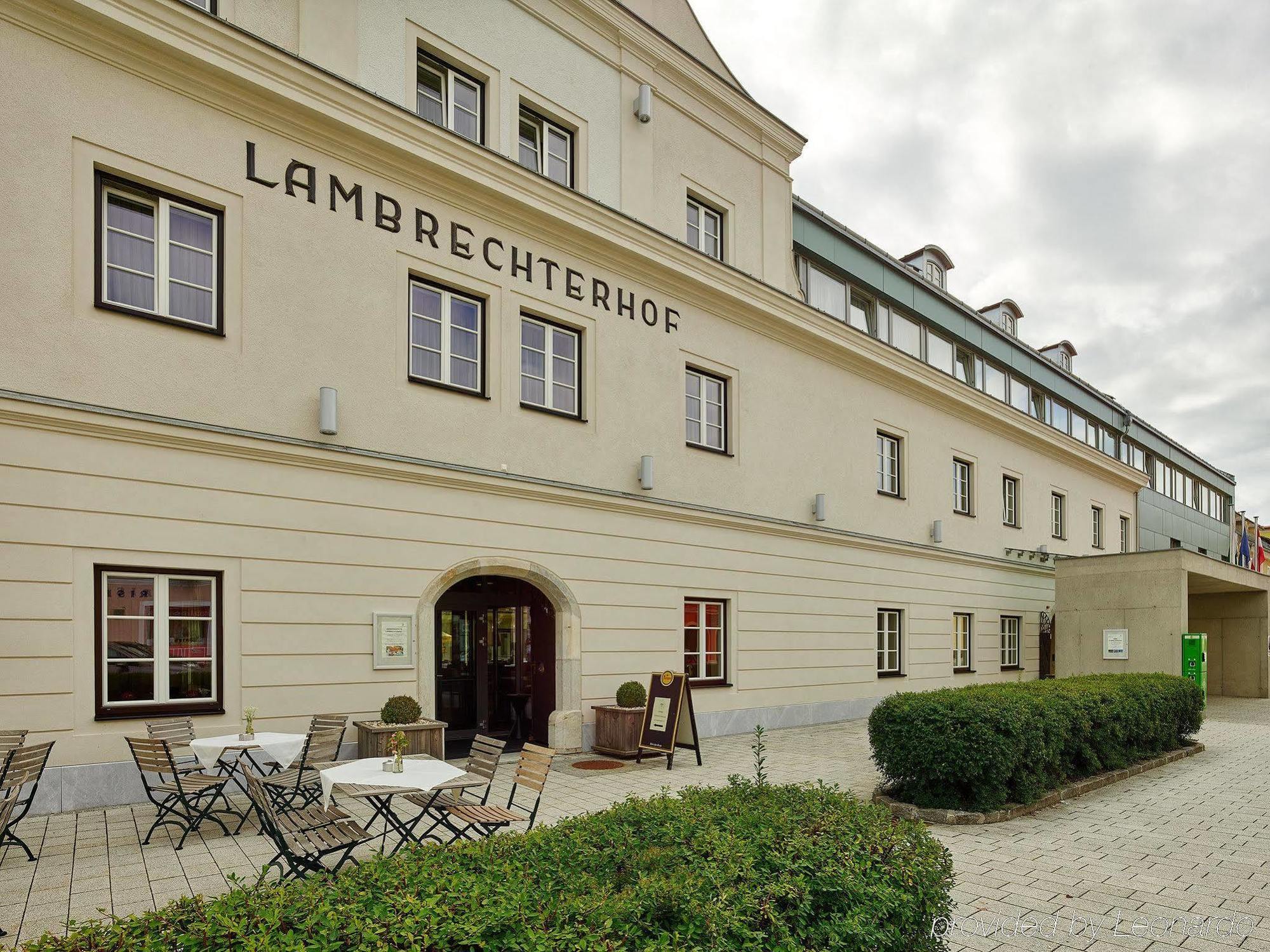 Lambrechterhof - Das Naturparkhotel Санкт Ламбрехт Екстериор снимка