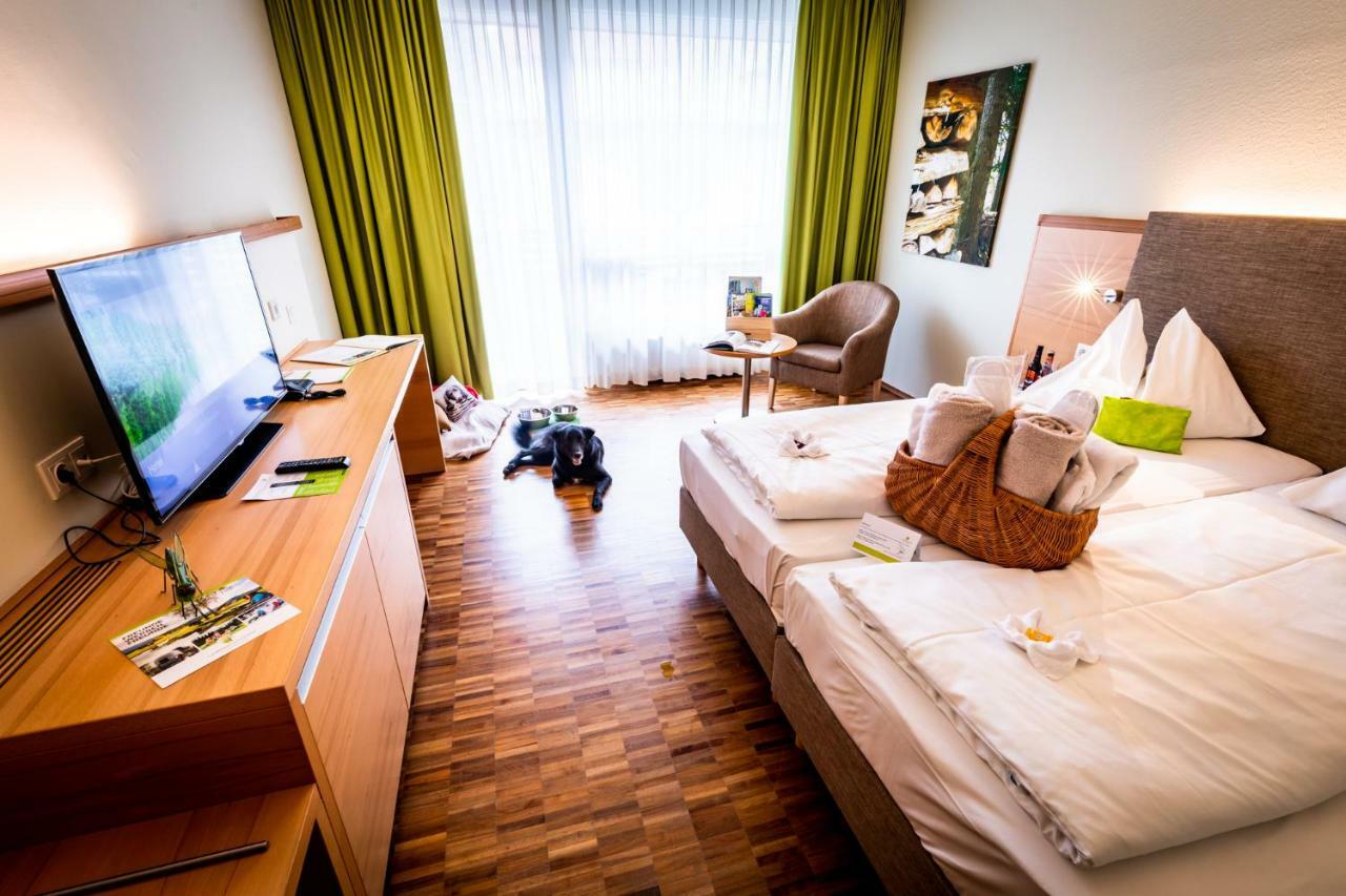 Lambrechterhof - Das Naturparkhotel Санкт Ламбрехт Екстериор снимка