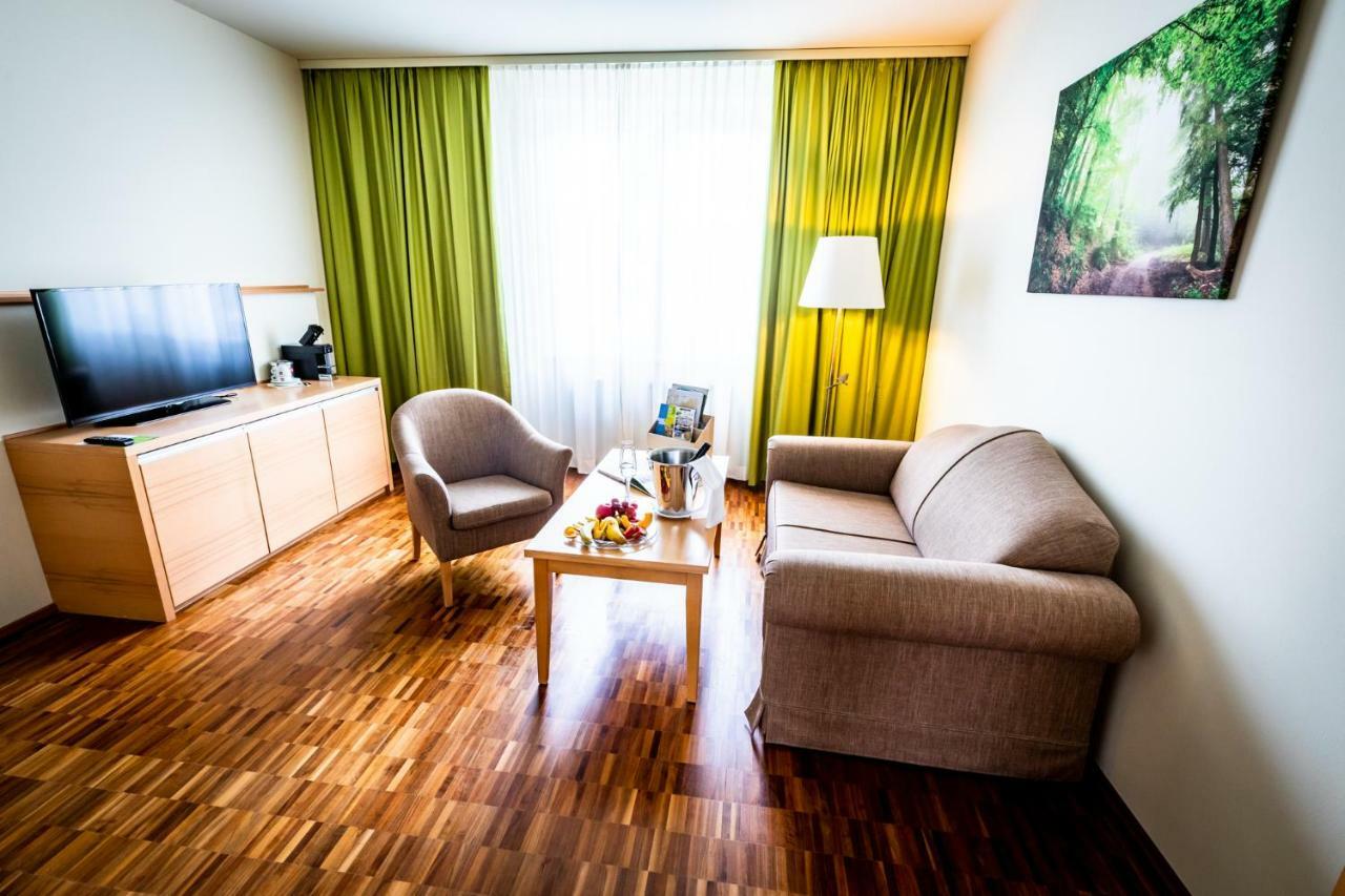 Lambrechterhof - Das Naturparkhotel Санкт Ламбрехт Екстериор снимка