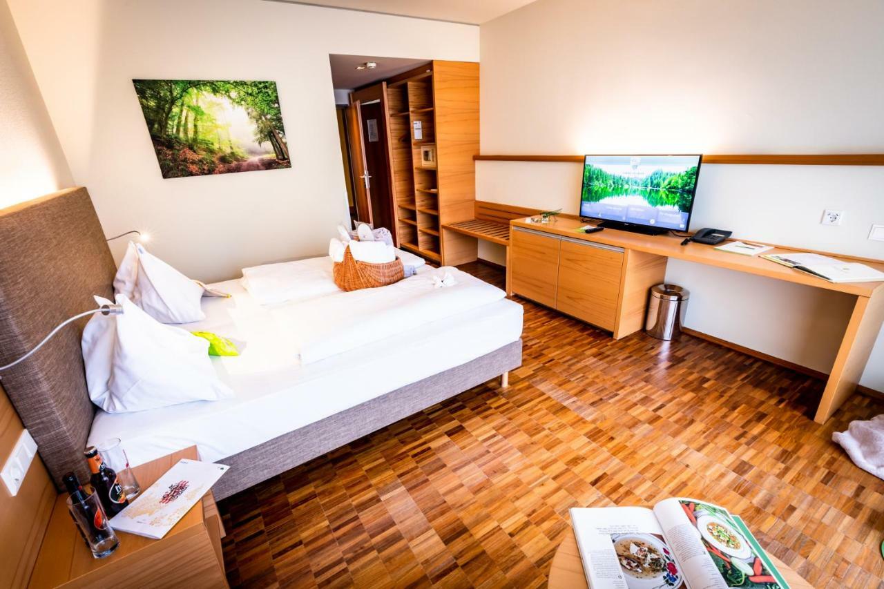 Lambrechterhof - Das Naturparkhotel Санкт Ламбрехт Екстериор снимка