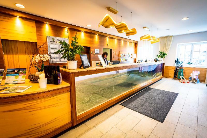 Lambrechterhof - Das Naturparkhotel Санкт Ламбрехт Екстериор снимка