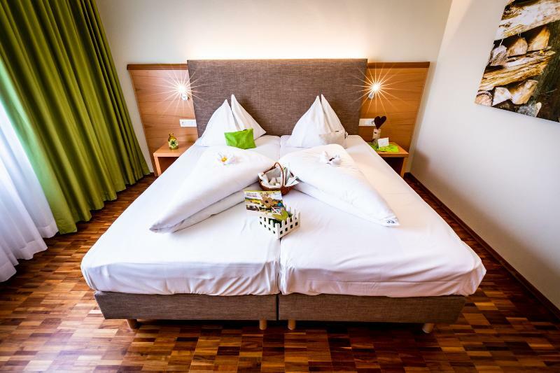 Lambrechterhof - Das Naturparkhotel Санкт Ламбрехт Екстериор снимка